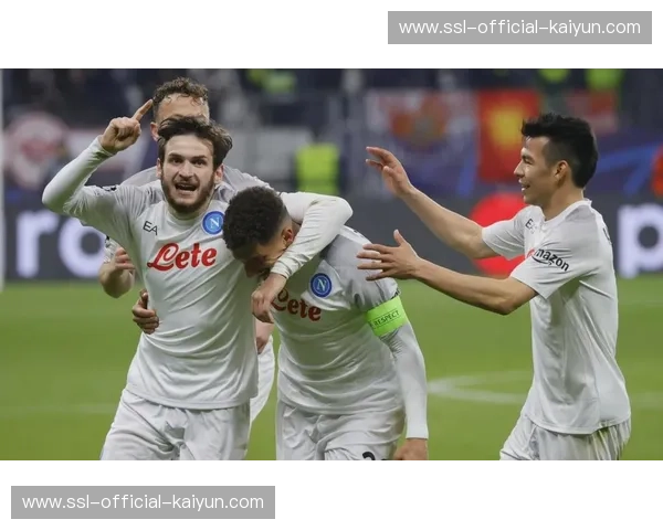 意甲球队欧冠表现挣扎,仅那不勒斯等少数队伍直接晋级 意甲球队欧冠表现挣扎,仅那不勒斯等少数队伍直接晋级