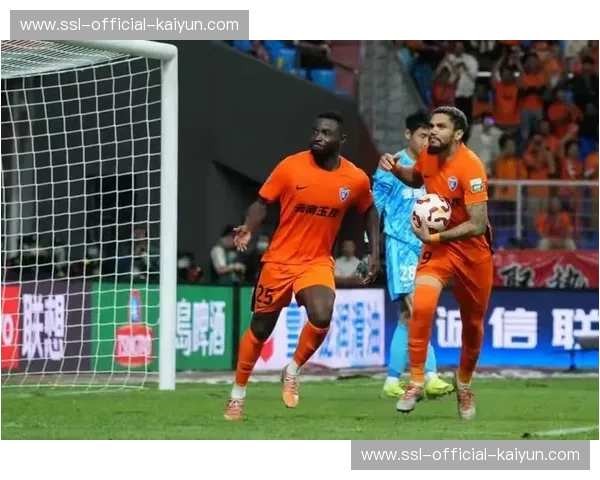 马赛补时阶段遭点球绝平，主场球迷失望离场